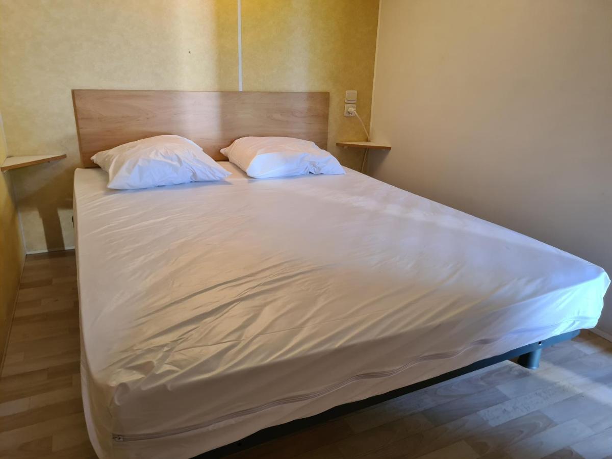 Resort & Camping - Val De Braye Bessé-sur-Braye 外观 照片