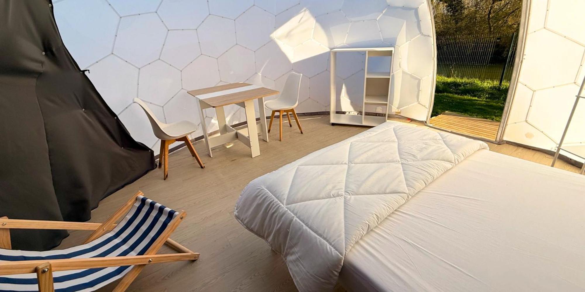 Resort & Camping - Val De Braye Bessé-sur-Braye 外观 照片
